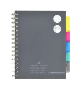 Ämnesblock A5 - 5 flikar svart